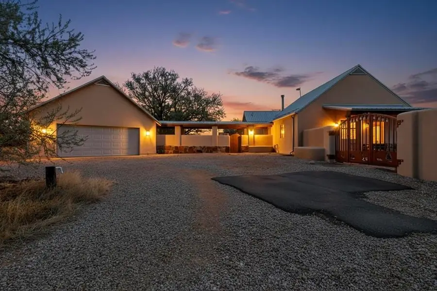 42 Pueblo Rd., Santa Fe, NM 87508 - #3