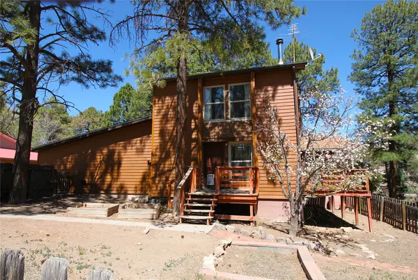 1016 Alamo Road, Los Alamos, NM 87544