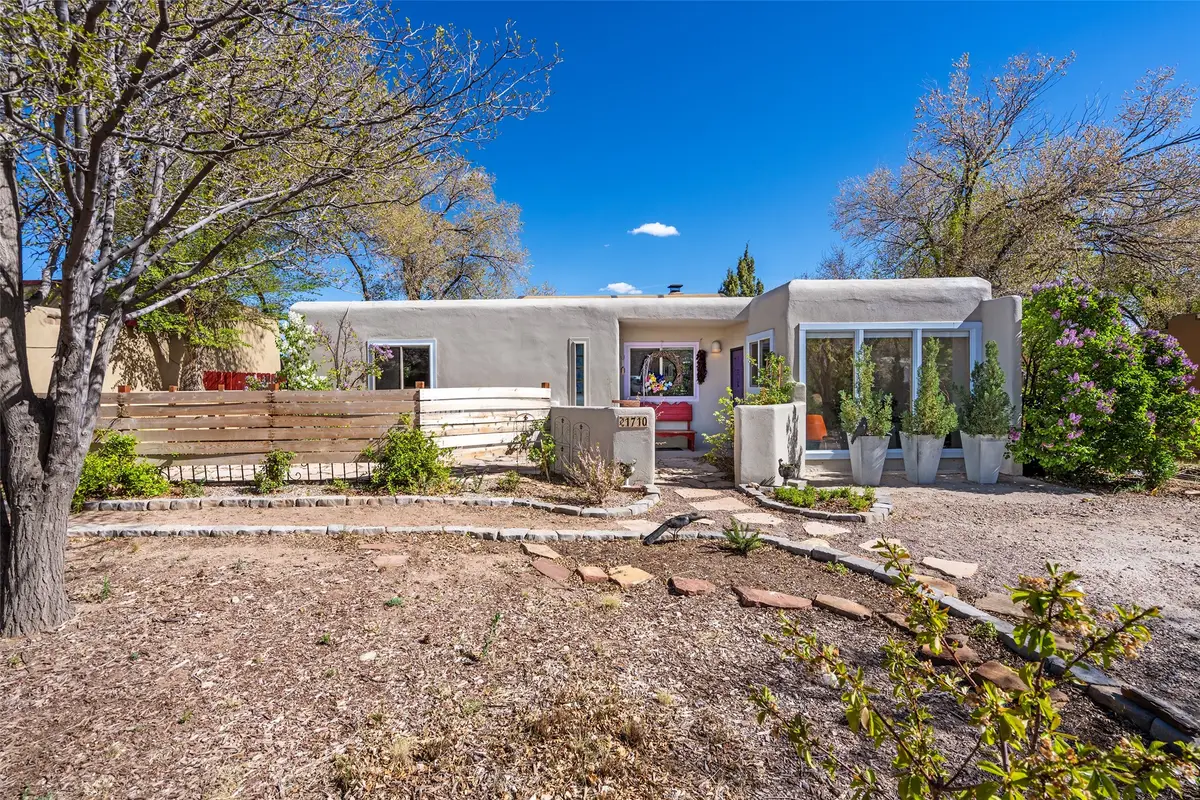 1710 Medio, Santa Fe, NM 87501 - #1