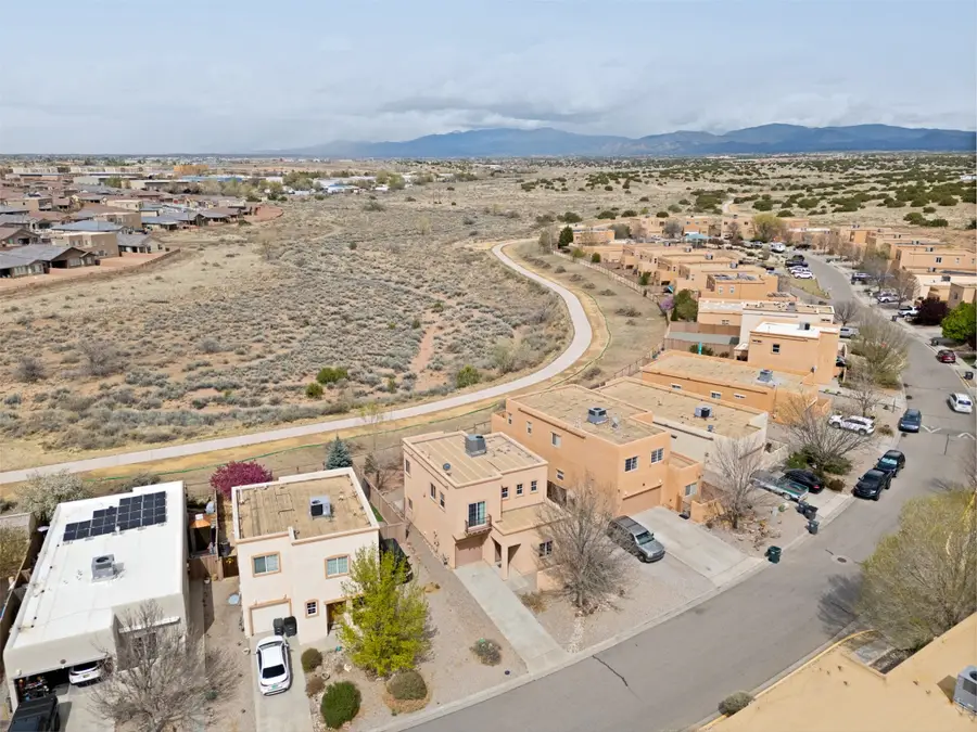 117 Carson Valley Way, Santa Fe, NM 87508 - #2