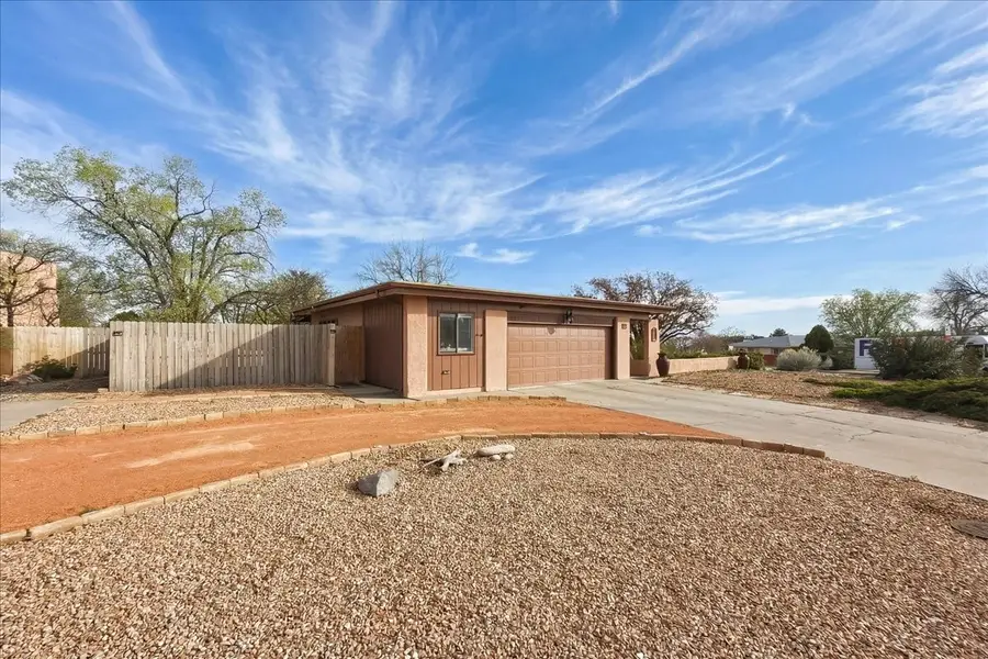 75 Mesa Verde, Los Alamos, NM 87547 - #3