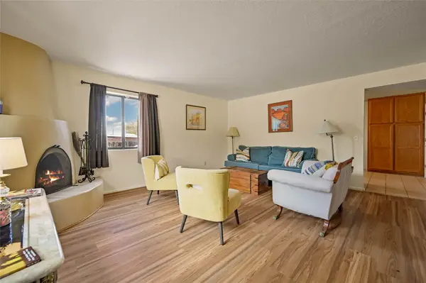 1718 1/2 W Alameda Street, Santa Fe, NM 87501
