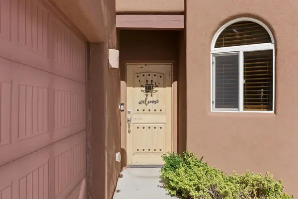 1568 Shalako, Santa Fe, NM 87507