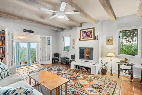 87 Quartz Trail, Santa Fe, NM 87505