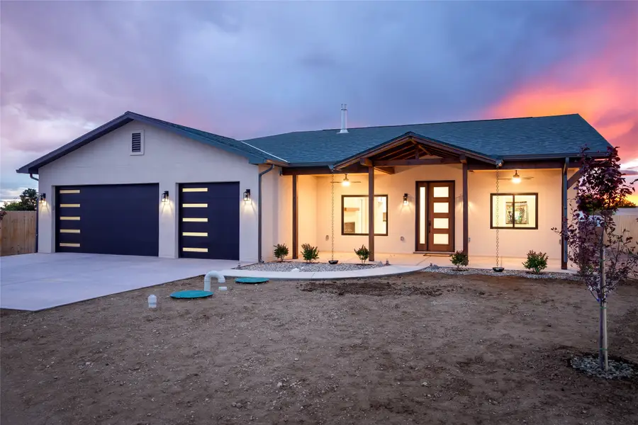 609 2nd Street Ne, Rio Rancho, NM 87124 - #2