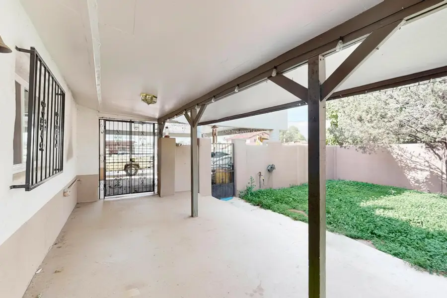 2374 Camino Meliton, Santa Fe, NM 87507 - #2
