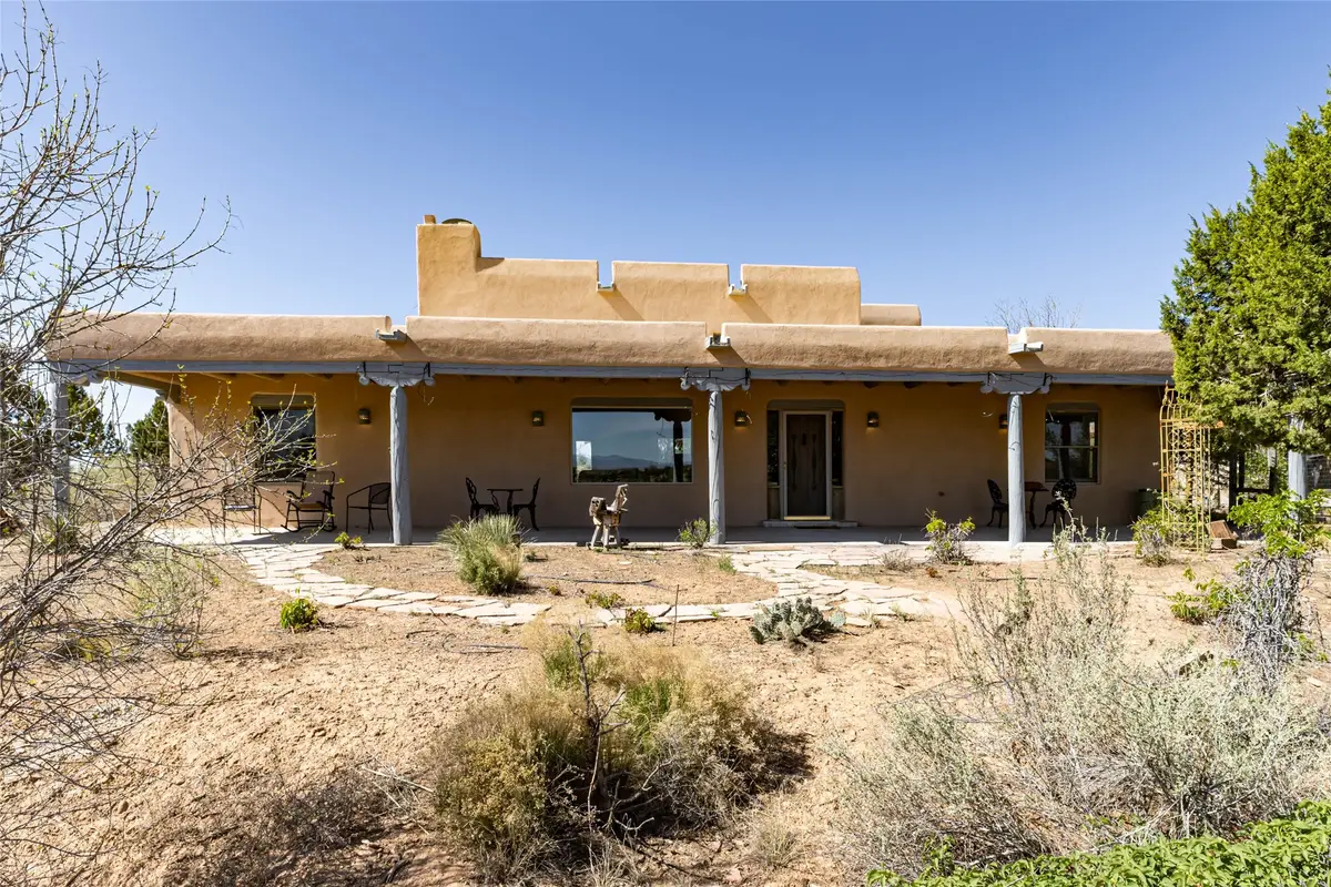 82 Cielo De Oro, Santa Fe, NM 87508 - #1