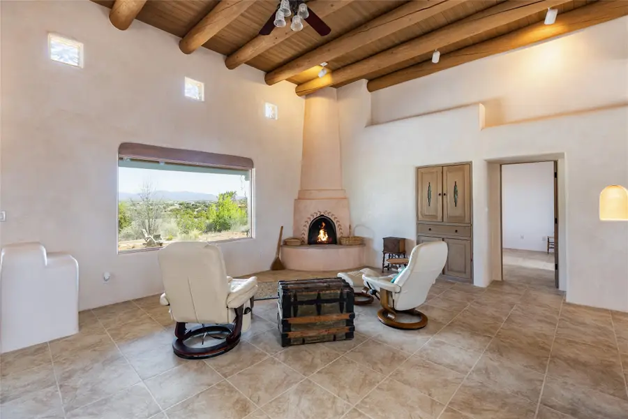 82 Cielo De Oro, Santa Fe, NM 87508 - #3