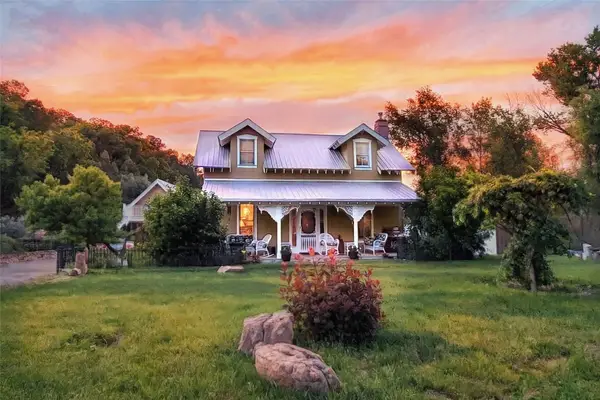 7 Camino De Pastores #A and B, Santa Fe, NM 87506