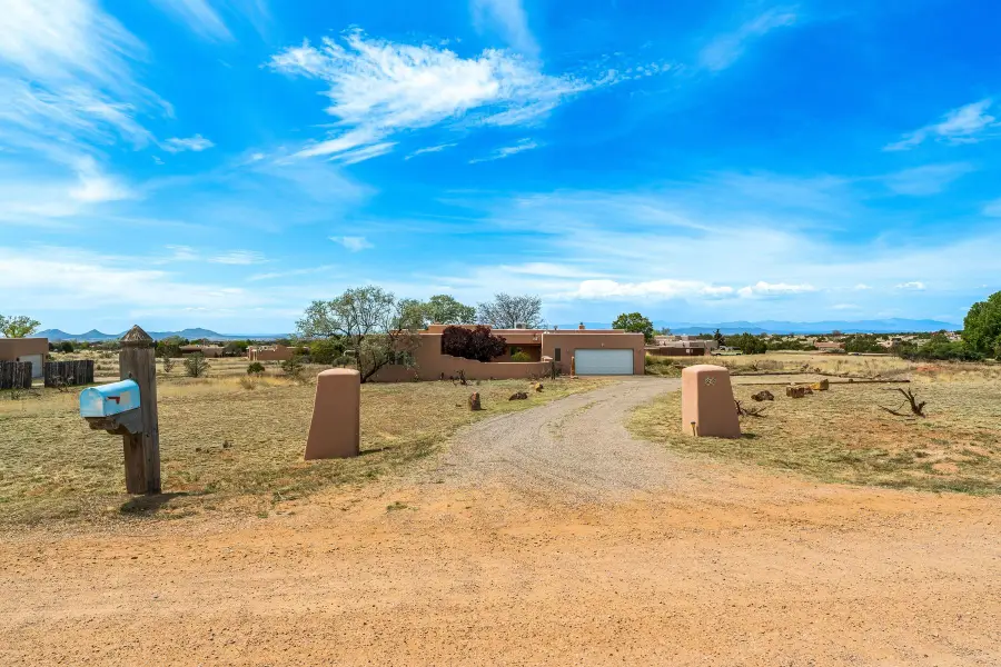 22 Descanso Road, Santa Fe, NM 87506 - #2