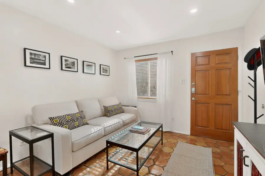 527 E Alameda #2, Santa Fe, NM 87501 - #3