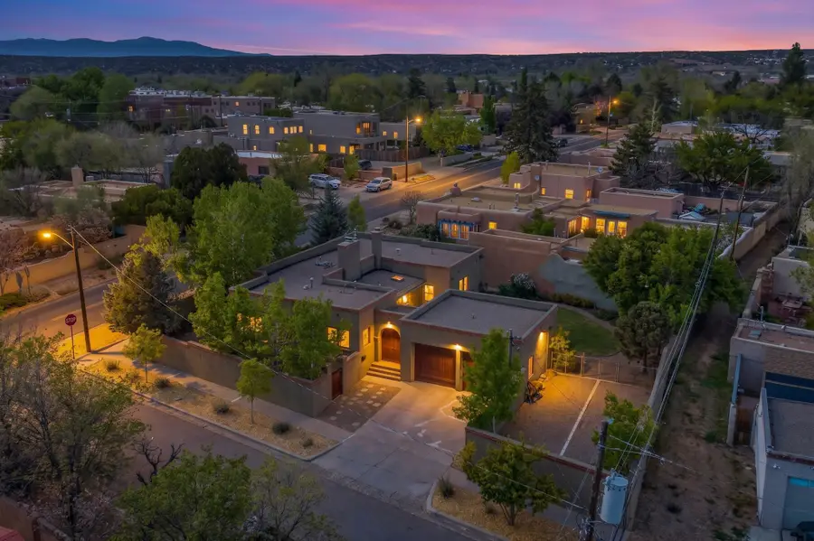 1031 Don Diego, Santa Fe, NM 87505 - #2