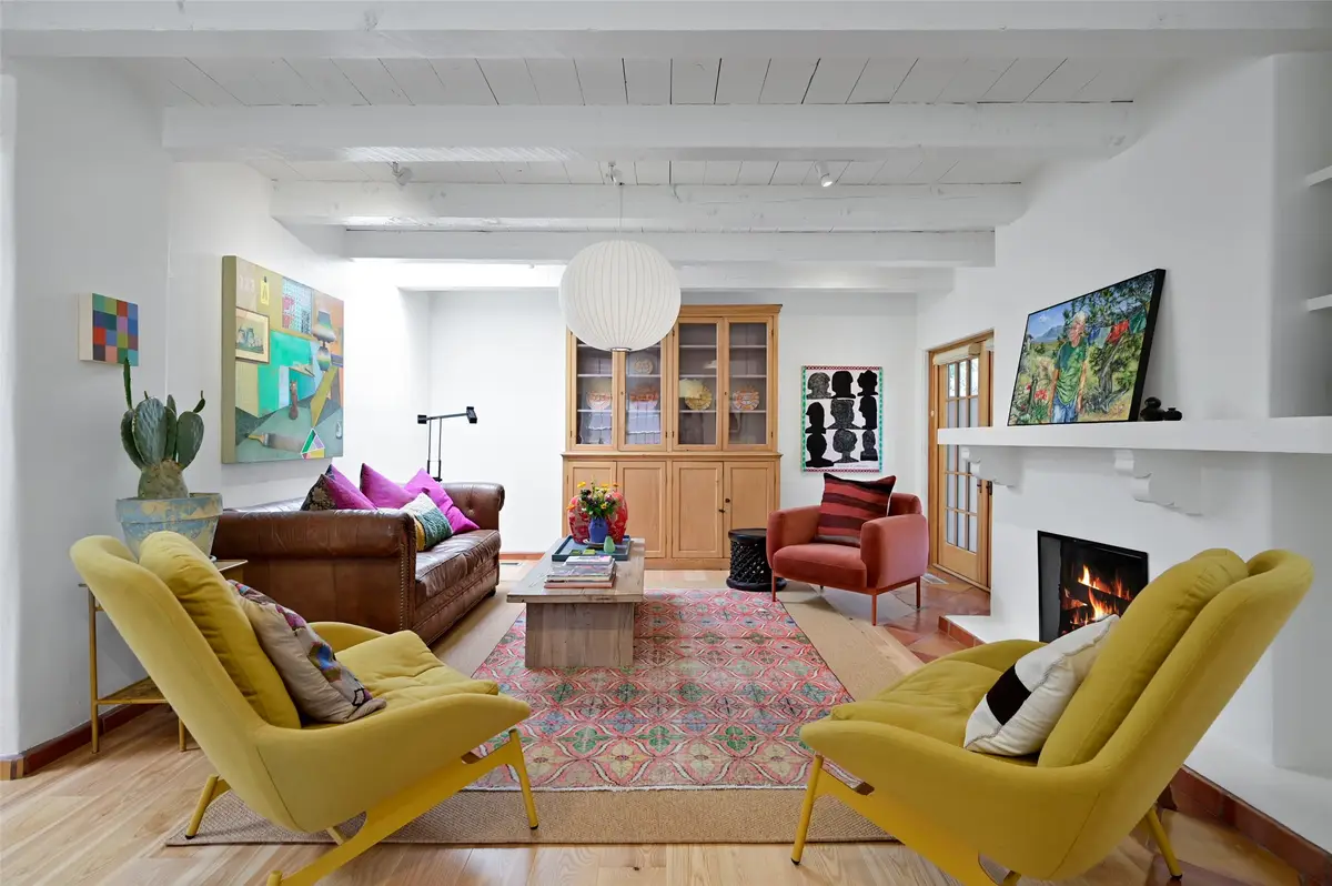 957 Los Lovatos Road, Santa Fe, NM 87501 - #1