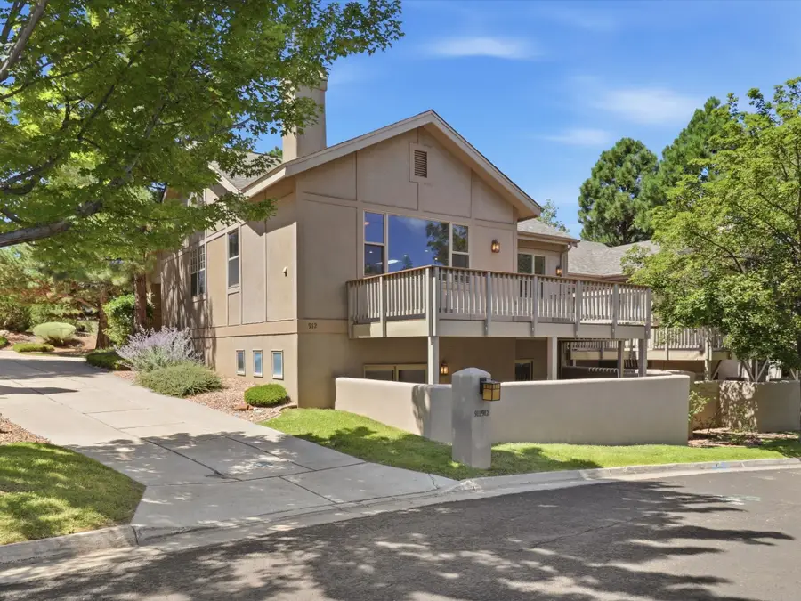 912 Circle Drive, Los Alamos, NM 87544 - #2