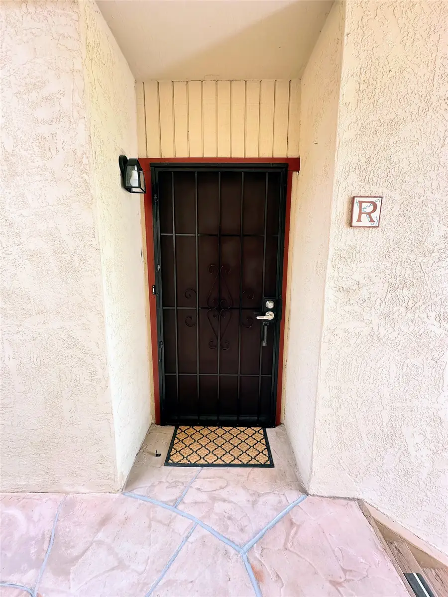 149 Calle Ojo Feliz, Unit R, Santa Fe, NM 87505 - #2