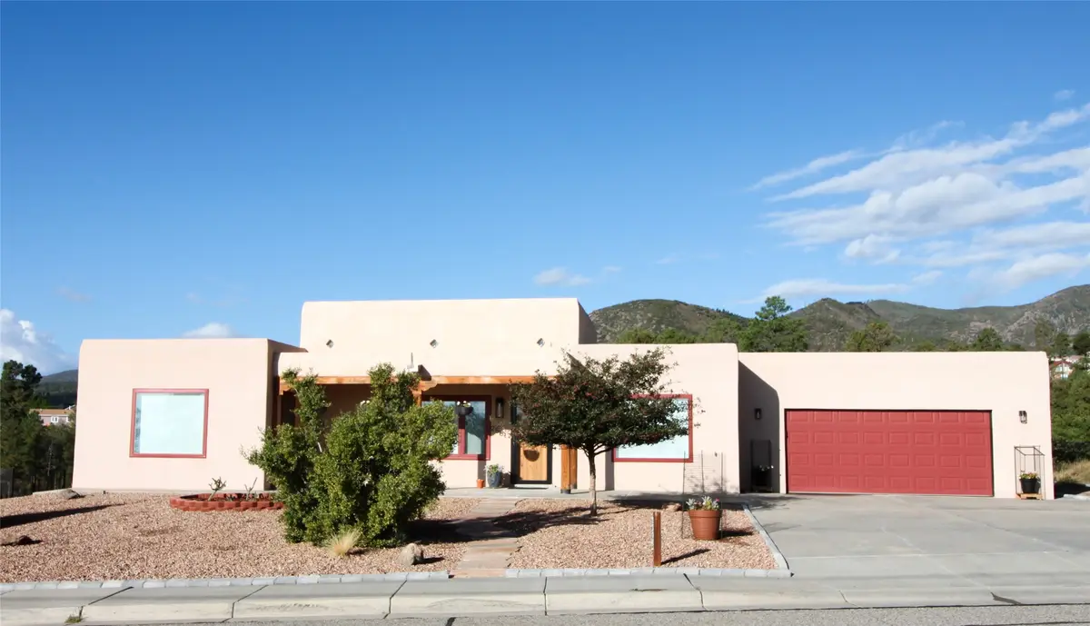 2551 35th Street, Los Alamos, NM 87544 - #1