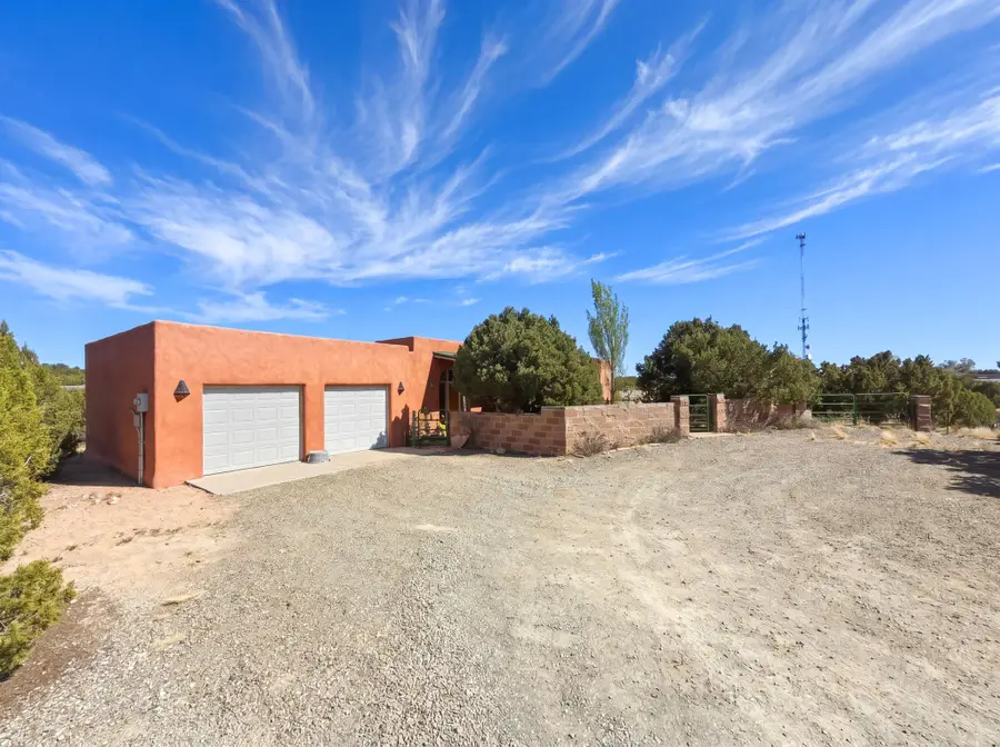 1331 Sierra Azul #B, Santa Fe, NM 87507 - #2