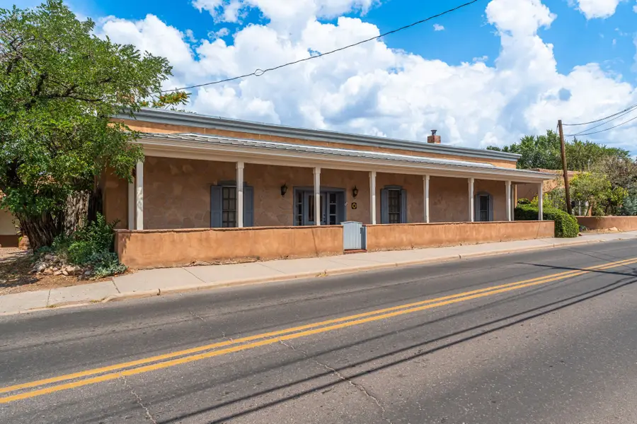 541 Agua Fria, Santa Fe, NM 87501 - #2