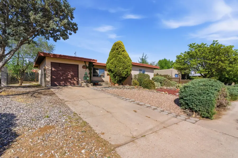 1711 Avenida Cristobal Colon, Santa Fe, NM 87501 - #2