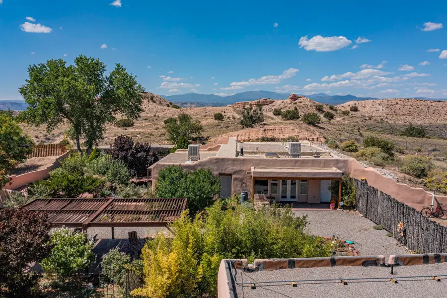 4 Athenas Way, Espanola, NM 87532 - #2