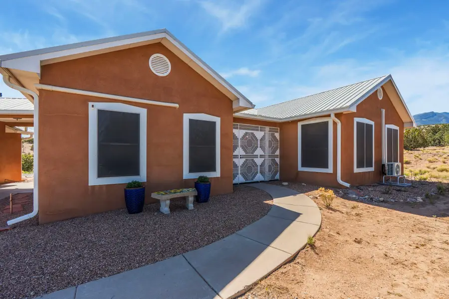 31 Sinagua, Placitas, NM 87043 - #3