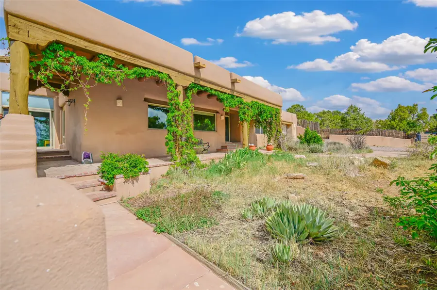 7675 A Old Santa Fe Trail, Santa Fe, NM 87505 - #3