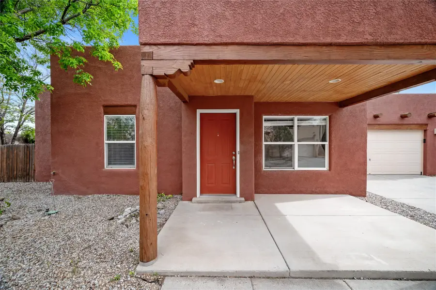 6690 Camino Rojo, Santa Fe, NM 87507 - #2