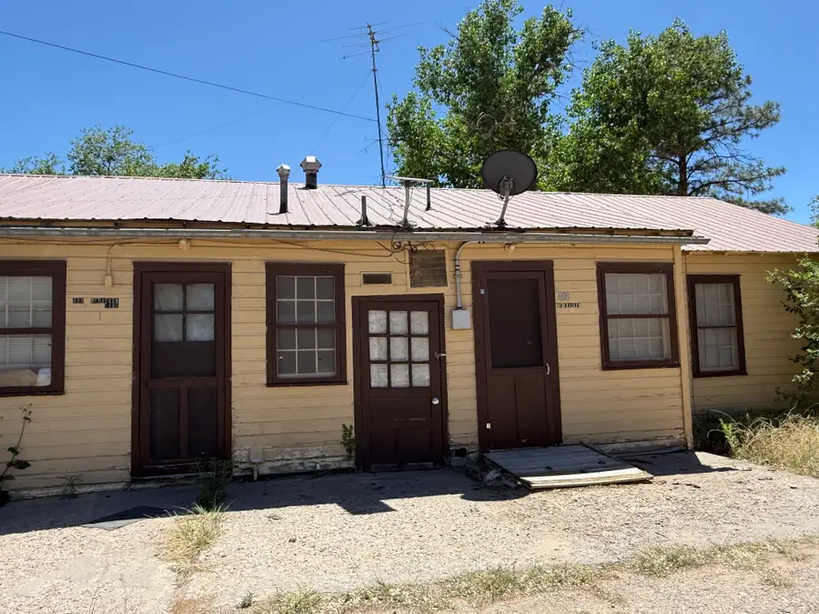 402 to 412 Mccracken, Espanola, NM 87532 - #3