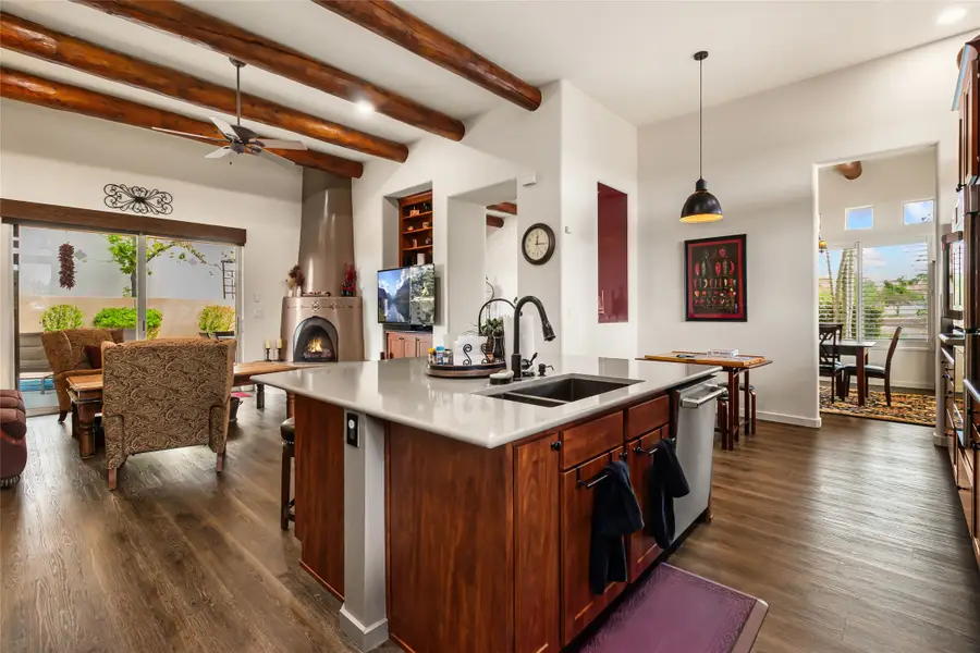 11 E Chili Line Road, Santa Fe, NM 87508 - #3