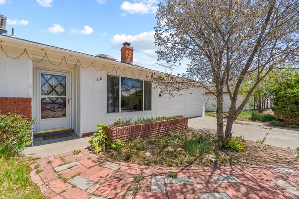 318 Mimbres Drive, White Rock, NM 87547