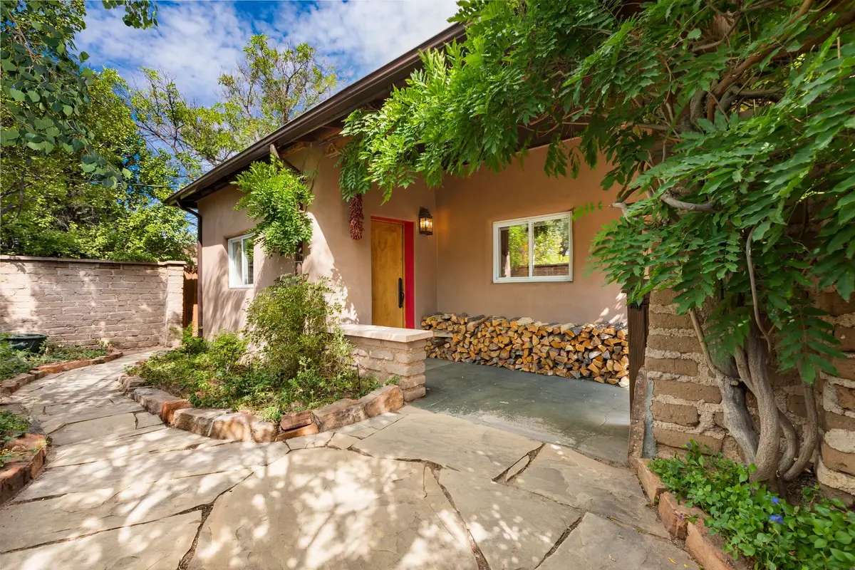 831 Ninita, Santa Fe, NM 87505 - #1