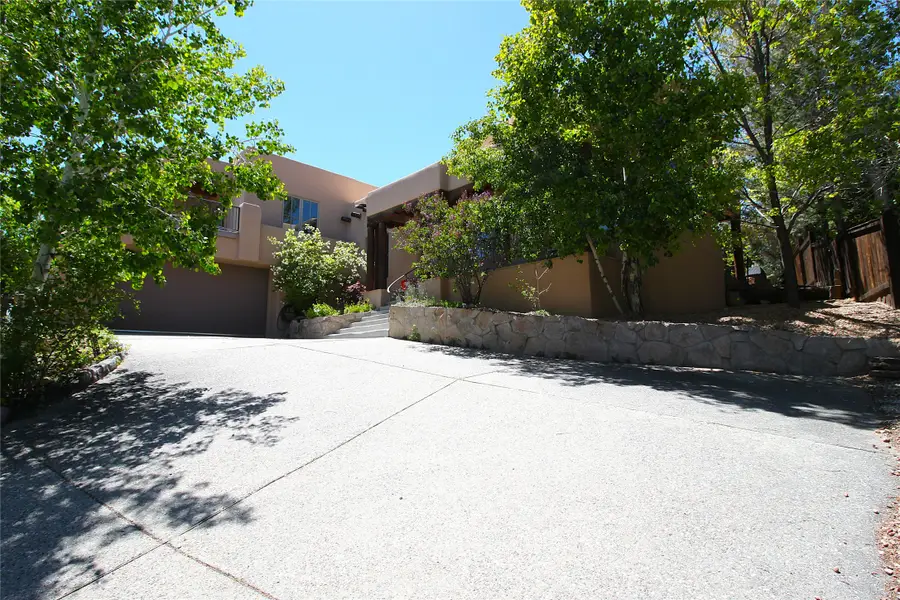 2045 Torreon, Los Alamos, NM 87544 - #2