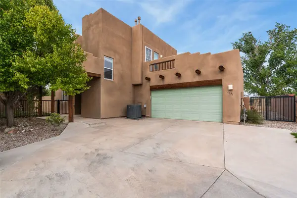 6474 Paseo Del Sol W, Santa Fe, NM 87507