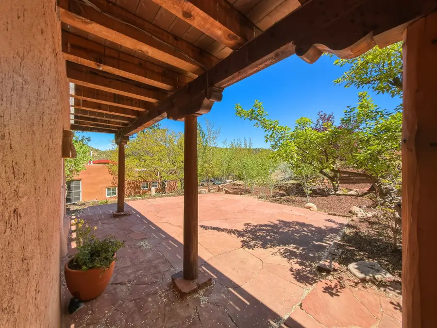 1692 Upper Canyon, Santa Fe, NM 87501 - #2