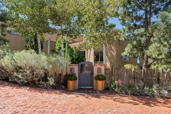 1114 Camino San Acacio, Santa Fe, NM 87505