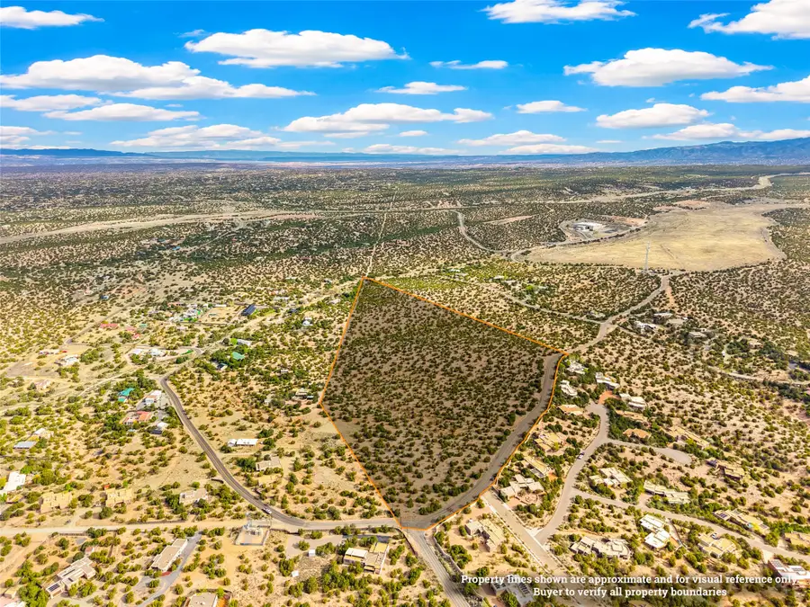 1864 Paseo De Las Vistas, Santa Fe, NM 87507 - #2