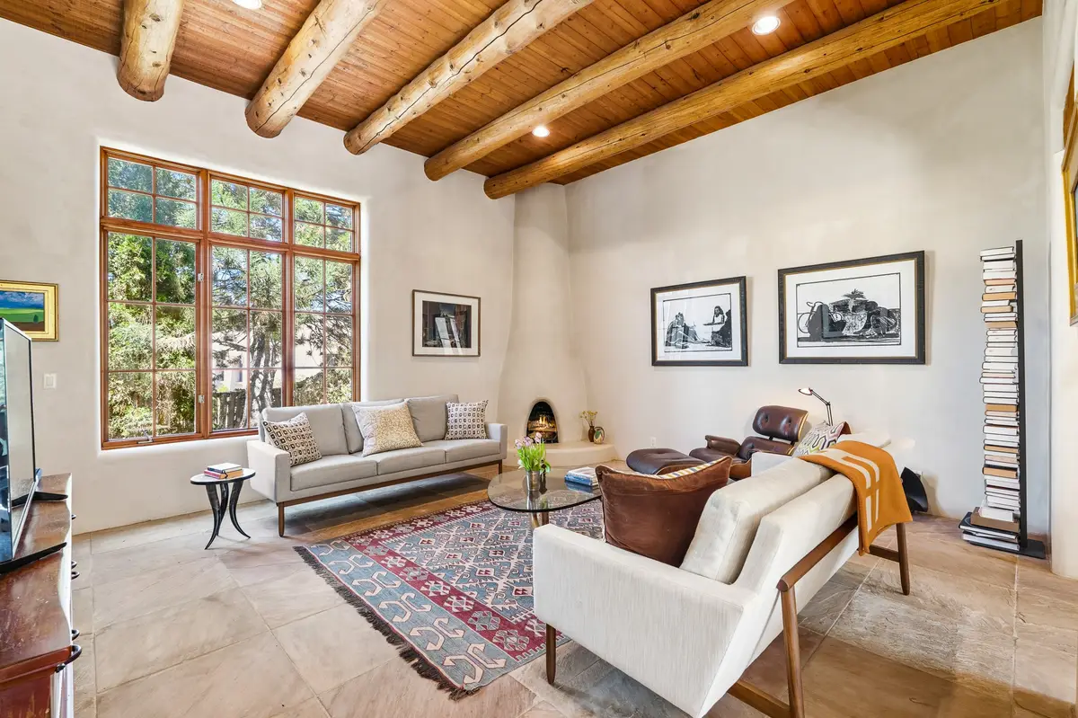 330 E Buena Vista Street #B, Santa Fe, NM 87505 - #1