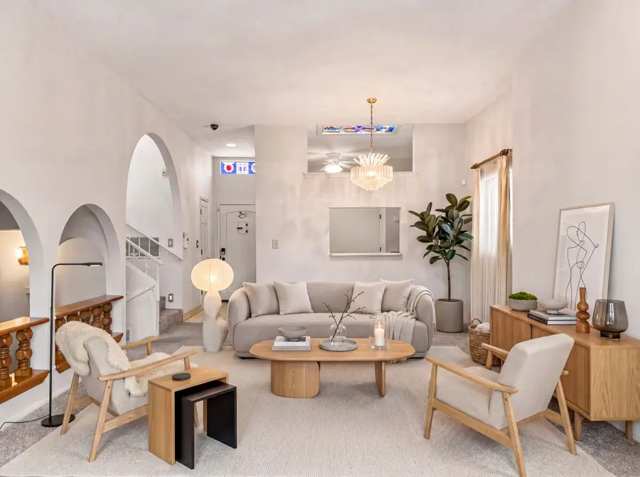 2116 Avenida De Las Alturas, Santa Fe, NM 87505 - #2