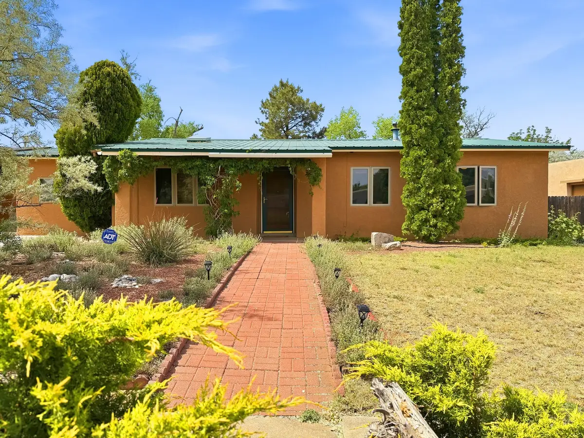 2542 Camino Cabestro, Santa Fe, NM 87505 - #1