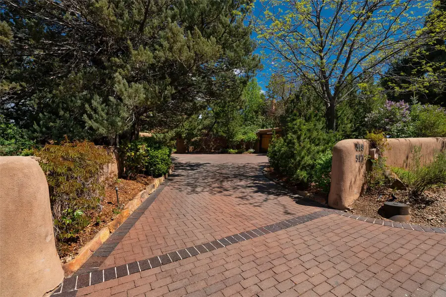 515-519 Camino Del Monte Sol, Santa Fe, NM 87505 - #2