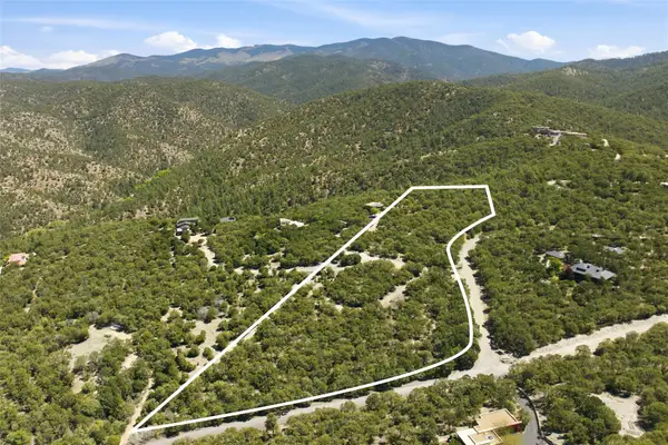 3505 and 3510 Gaia Way, Santa Fe, NM 87501