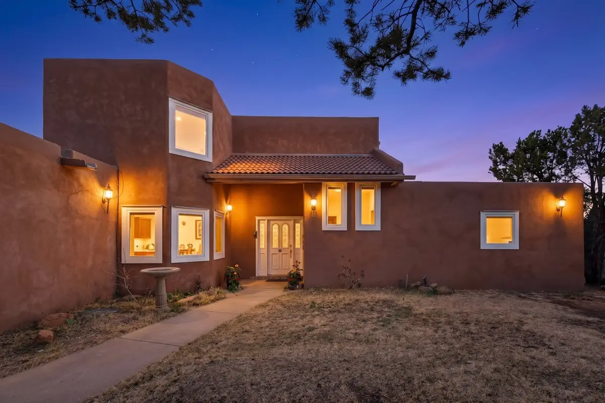 2 Toltec Road, Santa Fe, NM 87505 - #1