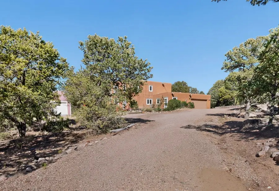 2 Toltec Road, Santa Fe, NM 87505 - #3
