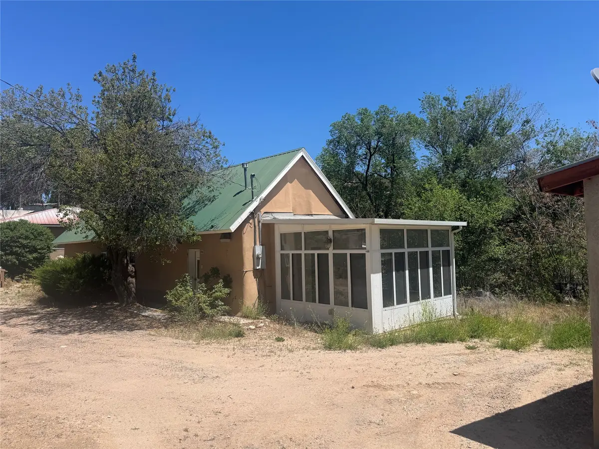 6 C Camino Del Molino, Cundiyo, NM 87522 - #1