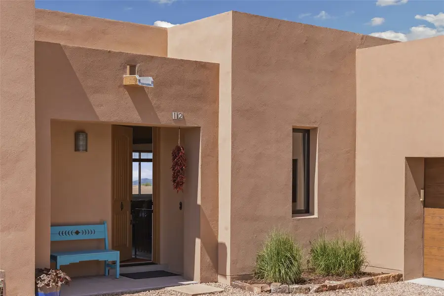 12 Via Secunda, Santa Fe, NM 87507 - #3