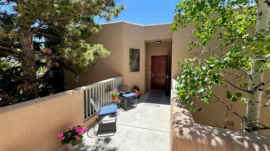 701 Viento Drive #B, Santa Fe, NM 87501 - #3