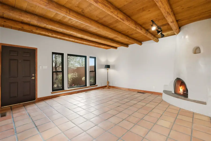 2201 Paseo De Los Chamisos, Santa Fe, NM 87505 - #2