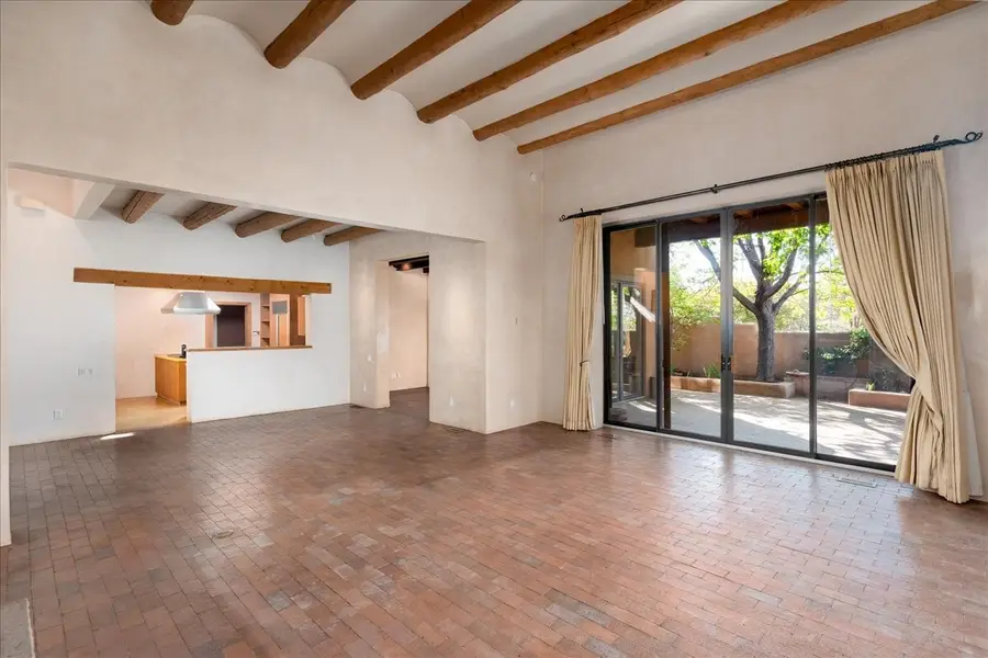 705 Calle Del Resplandor, Santa Fe, NM 87505 - #2