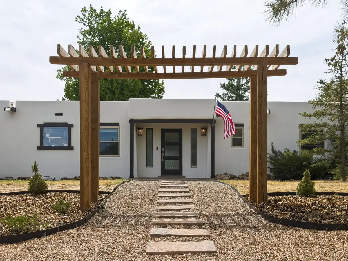 189 La Cueva, Los Alamos, NM 87544 - #1