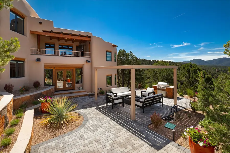 1233 N Summit Drive, Santa Fe, NM 87501 - #2